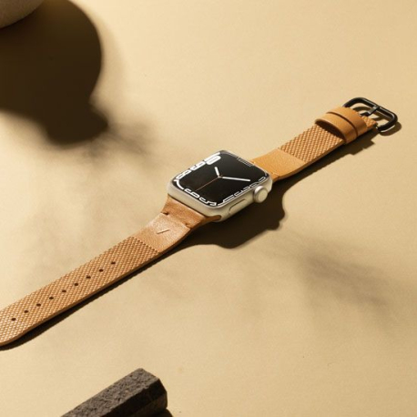 Timeless Style with the (RE)CLASSIC Apple Watch Band