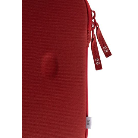 Eco-Friendly MacBook Air 15 Sleeve - Red/White