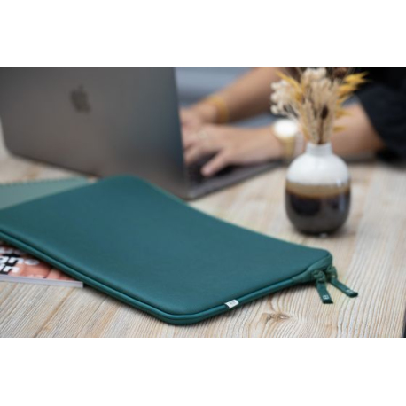 Housse MacBook Air 15 Basics ²Life - Green/White Protective Case